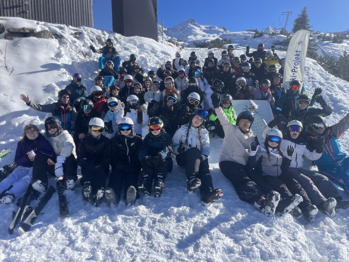 Absolventen des 10. Jahrgangs